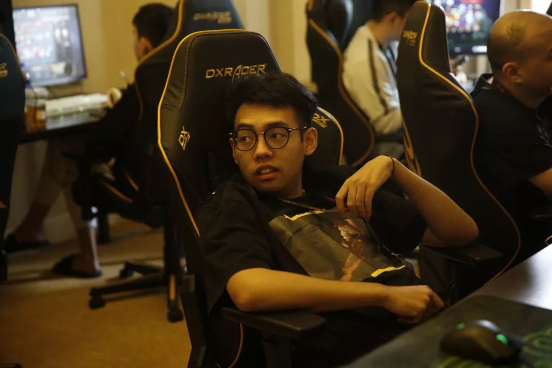 与防守对位 与防守对位